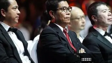 电竞赛事激战，豪门战队实力对决